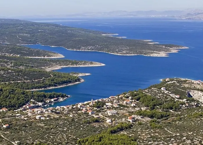 Libana Povlja (Brac)